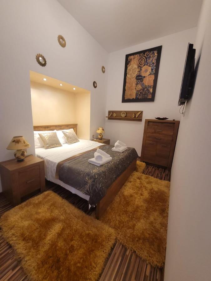 City Home บูคาเรสต์ ภายนอก รูปภาพ