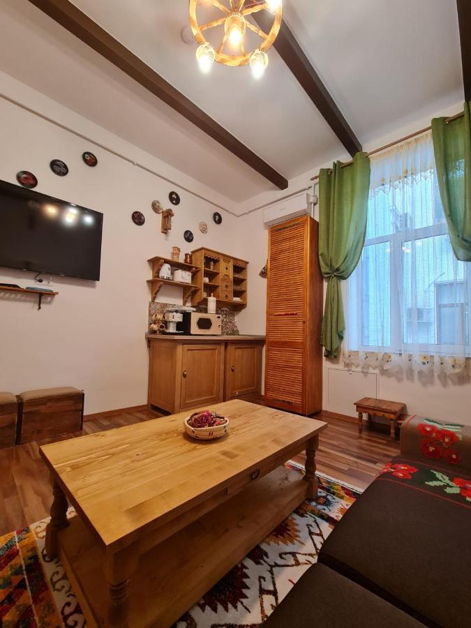City Home บูคาเรสต์ ภายนอก รูปภาพ